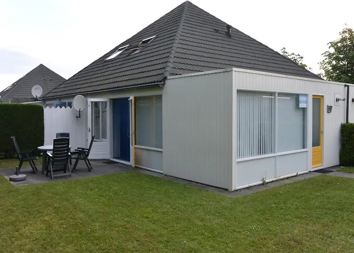 Cosy Holiday Home With Garden