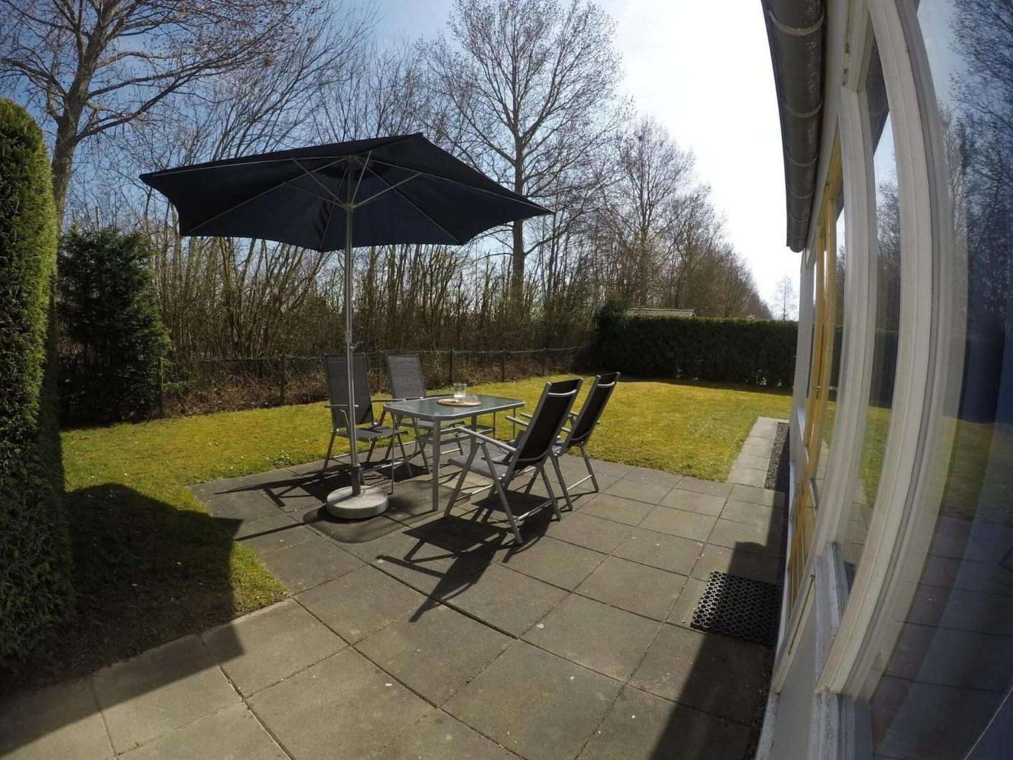 Vakantiehuis Cosy With Garden *
