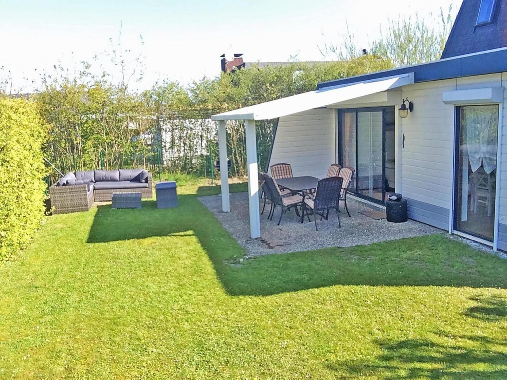 Vakantiehuis Cosy With Garden