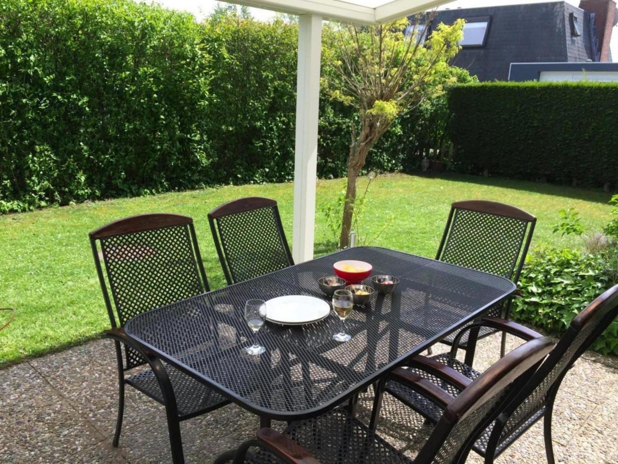Vakantiehuis Cosy With Garden